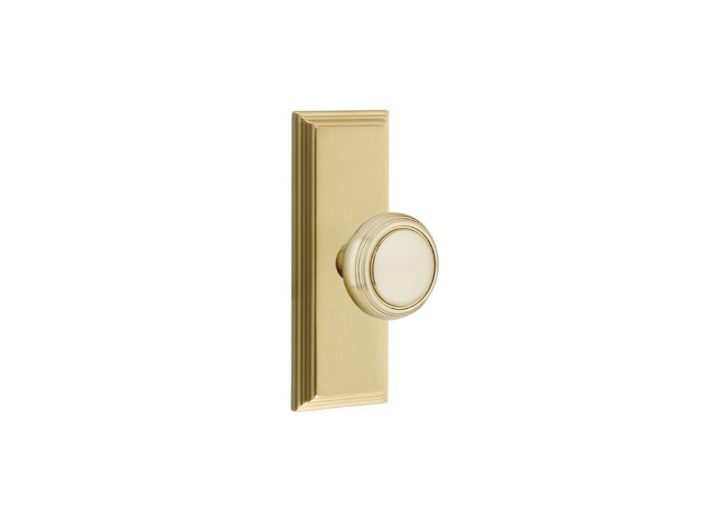 Emtek Norwich Knob  Concealed Screws With 7” Wilshire SidePlate