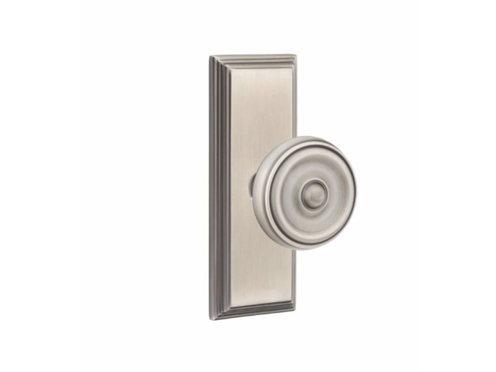 Emtek Waverly Knob Concealed Screws With 7” Wilshire SidePlate