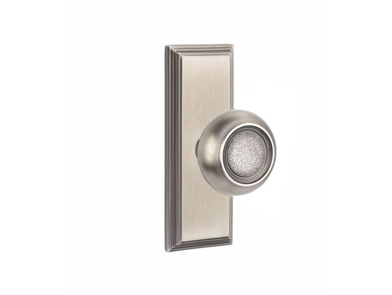 Emtek Belmont Knob Concealed Screws With 7” Wilshire Rosette